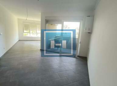 Trosoban stan, Ćuprija, prodaja, 80m2, 99000e, id1214827