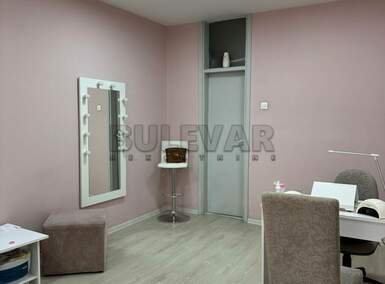 Poslovni prostor / Lokal, Niš, Bulevar Nemanjića, prodaja, 17m2, 38000e, id1216617