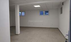 Poslovni prostor / Lokal, Beograd, Batajnica, izdavanje, 45m2, 350e, id1258244