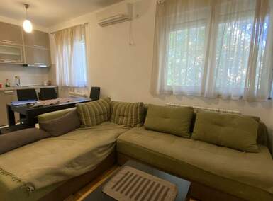 Dvosoban stan, Beograd, Čubura, izdavanje, 32m2, 600e, id1266095