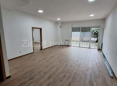 Dvosoban stan, Beograd, Saobraćajni Fakultet, prodaja, 80m2, 160000e, id1266710