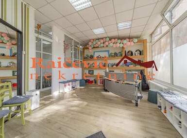 Poslovni prostor / Lokal, Beograd, Blok 28, izdavanje, 105m2, 1500e, id1267962