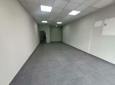 Poslovni prostor / Lokal, Jagodina, prodaja, 154m2, 185000e, id1267987