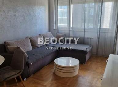 Trosoban stan, Novi Sad, Bulevar Oslobođenja, izdavanje, 60m2, 900e, id1272407