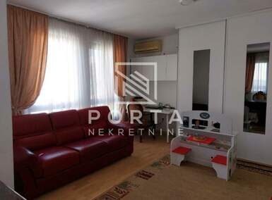 Dvoiposoban stan, Beograd, Ada Ciganlija, prodaja, 60m2, 159500e, id1071014