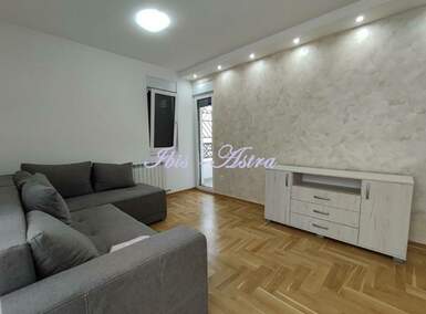 Trosoban stan, Beograd, Banjica, izdavanje, 60m2, 550e, id1279835