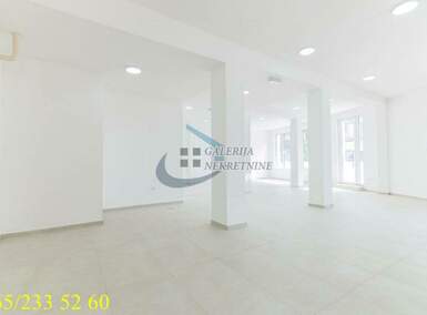 Poslovni prostor / Lokal, Beograd, Dedinje, prodaja, 150m2, 375000e, id1285922