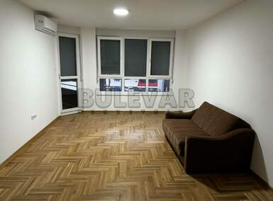 Jednoiposoban stan, Niš, Pantelej(Niš), izdavanje, 43m2, 250e, id1287430