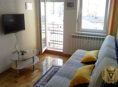 Jednoiposoban stan, Beograd, Vukov Spomenik, izdavanje, 32m2, 500e, id1287453