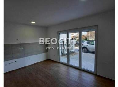 Jednosoban stan, Novi Sad, izdavanje, 22m2, 200e, id1288965