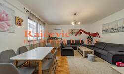 Dvosoban stan, Beograd, Severni Bulevar, prodaja, 52m2, 93000e, id1296413