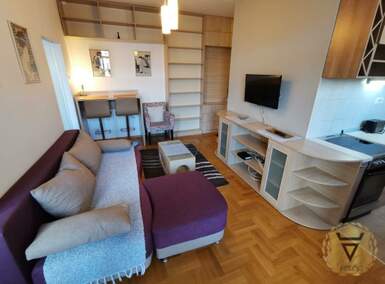 Dvosoban stan, Beograd, Lipov Lad, izdavanje, 40m2, 750e, id1297080