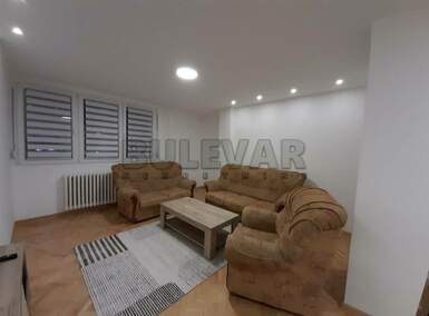 Dvosoban stan, Niš, Bulevar Nemanjića, izdavanje, 55m2, 600e, id1299872