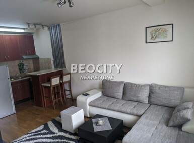 Trosoban stan, Novi Sad, Centar, izdavanje, 47m2, 525e, id1318093