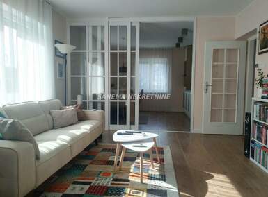 Dvoiposoban stan, Sombor, prodaja, 63m2, 87500e, id1318443