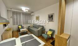 Dvosoban stan, Beograd, Vračar (centar), izdavanje, 39m2, 750e, id1318533