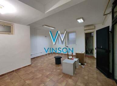 Poslovni prostor / Lokal, Novi Sad, Centar, izdavanje, 40m2, 250e, id1315010