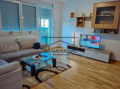 Trosoban stan, Novi Sad, Jugovićevo, izdavanje, 70m2, 800e, id917511