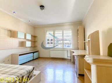 Trosoban stan, Beograd, Zeleni Venac, prodaja, 72m2, 235000e, id1323377