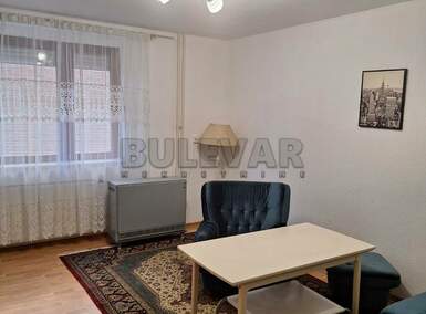 Jednoiposoban stan, Niš, Pravni fakultet, izdavanje, 43m2, 300e, id1327594