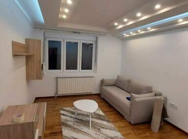 Jednosoban stan, Niš, izdavanje, 40m2, 300e, id1327964