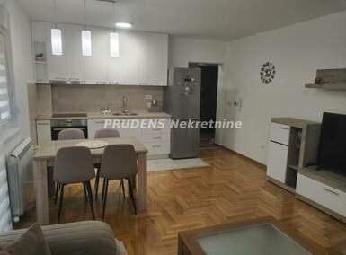 Trosoban stan, Beograd, Ledine, prodaja, 57m2, 124000e, id1307172