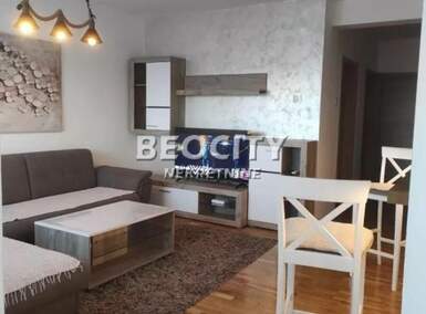 Trosoban stan, Novi Sad, izdavanje, 70m2, 800e, id1335539