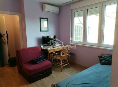 Garsonjera, Beograd, Pravni fakultet, izdavanje, 23m2, 350e, id1328566