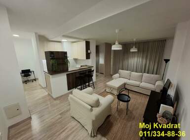 Dvoiposoban stan, Beograd, Slavija, izdavanje, 60m2, 1300e, id1339988