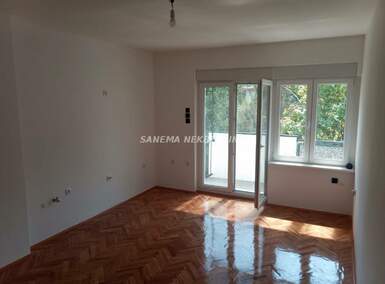 Dvoiposoban stan, Sombor, prodaja, 55m2, 56700e, id1341809