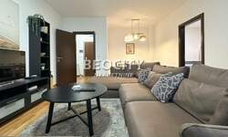 Trosoban stan, Beograd, Vračar (centar), izdavanje, 67m2, 950e, id1343227