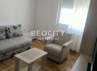 Jednosoban stan, Novi Sad, Bulevar Evrope, izdavanje, 25m2, 300e, id1353918